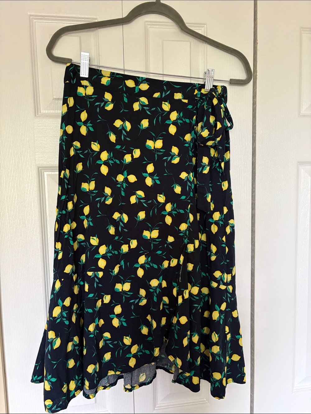 Banana Republic Navy Lemon-Print Skater Skirt